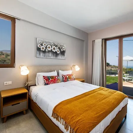 Anthi, A Modern With Salted Water Pool,hot Tub & Bbq! * Rethimnon