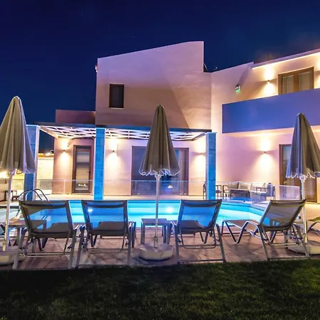 Villa Anthi, A Modern With Salted Water Pool,hot Tub & Bbq!
