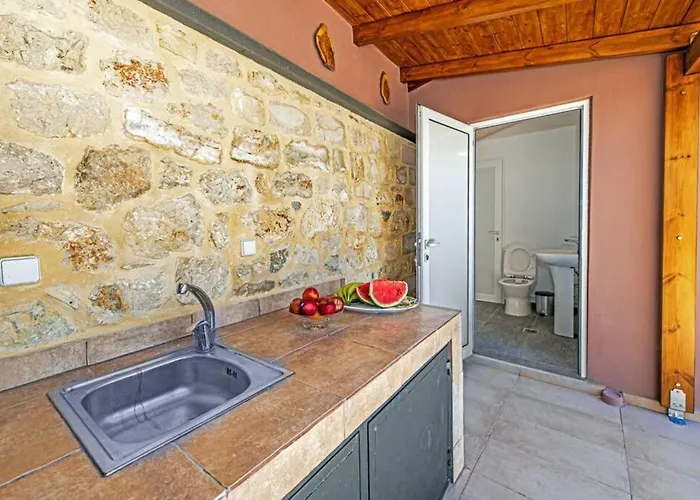 Anthi, A Modern With Salted Water Pool,hot Tub & Bbq! * Rethymno (Crete)